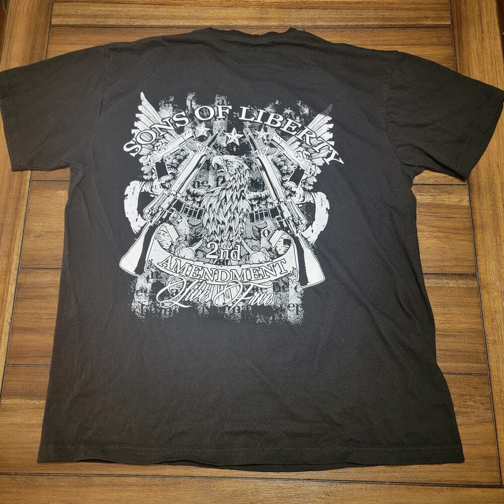 Sons Of Liberty Black Unisex Tee (Style Wear) "2nd Amendment" - Size 1XL